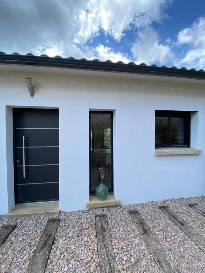 Villa De Charme Avec Piscine A Ajaccio Alata Exterior foto
